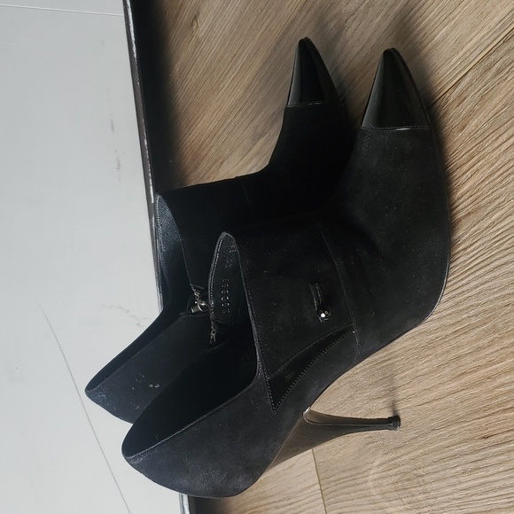 Giorgio Armani Suede Black Heeled Booties - Picture 1 of 12